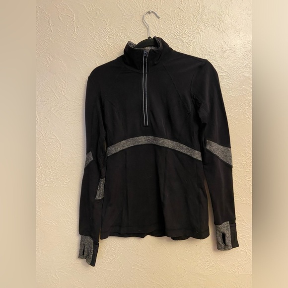 lululemon athletica Women's Sweater - Picture 2 of 11